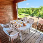 1 Bedroom Cozy Apartment In Cassen